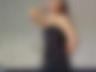 Live cam show with FreedaOrdona - Curvy Teen (18+) on Strip Flash - Live Sex Shows