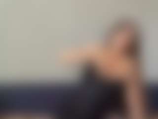FreedaOrdona's Live Sex Cam Show