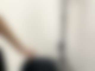 Live cam show with Alice - Arab Striptease on PervPlay.com