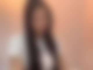 Live cam show with Alice - Skinny MILF on xxxlivecams.org