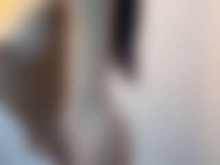 Live cam show with Alice - Asian Big Tits on StripNow