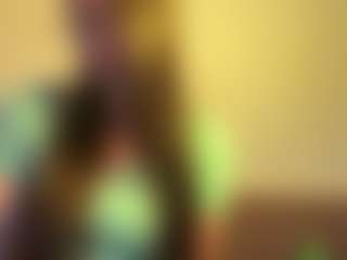 Live cam show with Alice - Asian College on Camiplay Live