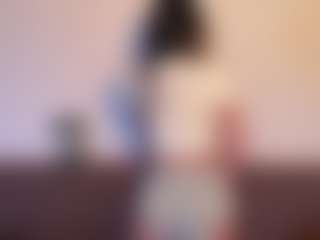 Live cam show with Alice - Asian Granny on Camsoda