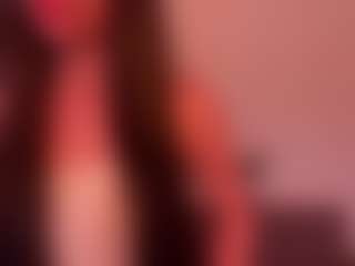 Live cam show with Alice - Asian MILF on Camsoda
