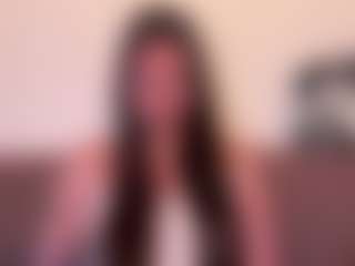Live cam show with Alice - Thin on StripNow