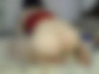 Live cam show with keysiyummy - Small Tits on Chatstar