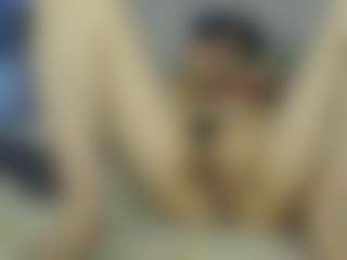 Live cam show with keysiyummy - Green Eyes on Chatstar