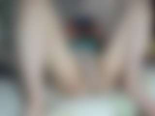 keysiyummy's Live Sex Cam Show