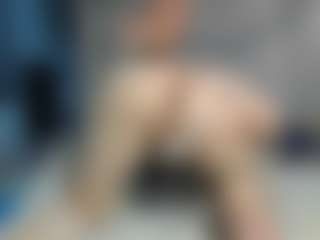 keysiyummy's Live Sex Cam Show
