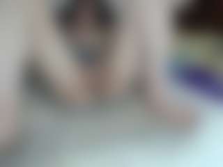 Live cam show with keysiyummy - White on Camsoda | colombia