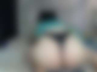 keysiyummy's Live Sex Cam Show