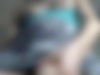 Live cam show with keysiyummy - Green Eyes on Camsoda