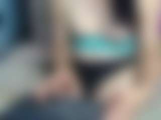 keysiyummy's Live Sex Cam Show