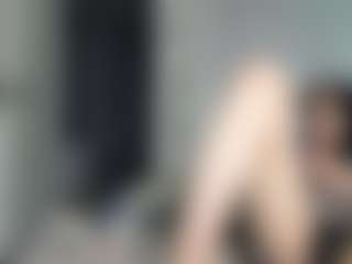 Live cam show with keysiyummy - Orgasm on sexylive.show