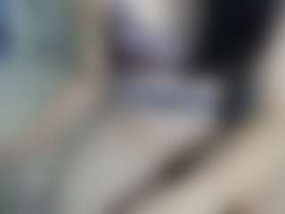 Live cam show with keysiyummy - HD on AdultVida.com