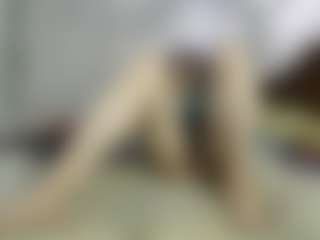 Spettacolo in cam dal vivo con keysiyummy - Green Eyes su Camsoda