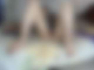 keysiyummy's Live Sex Cam Show