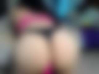 keysiyummy's Live Sex Cam Show