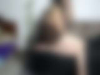 Live cam show with keysiyummy - Green Eyes on Camsoda