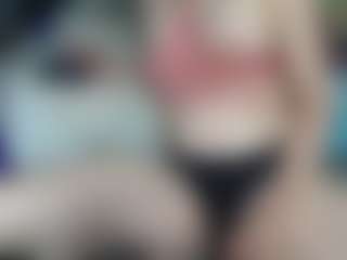 Live cam show with keysiyummy - Green Eyes on Camsoda