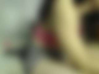 Live cam show with keysiyummy - Green Eyes on Soda Cam