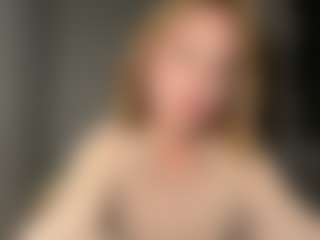 Live cam show with Latashia - Amateur on Dolls Live