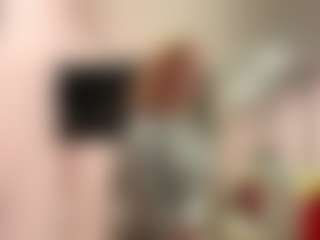 Live cam show with Latashia - Moaning on camwithhim.com