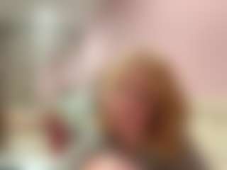 Live cam show with Latashia - Role Play on wildcum.com