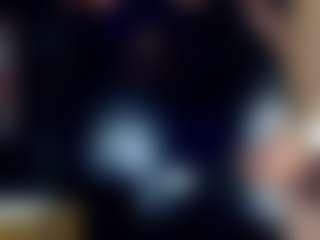 Live cam show with LuxuryQueens - Green Eyes on xplaylive.com