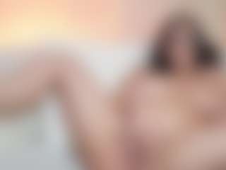 MaeveSun's Live Sex Cam Show