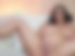 MaeveSun's Live Sex Cam Show