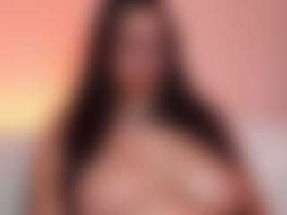 Live cam show with MaeveSun - Average on luckytryst.com