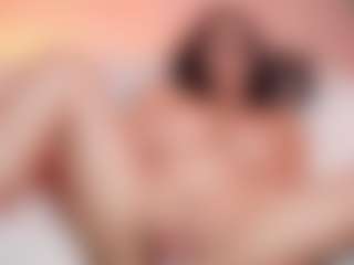 Live cam show with MaeveSun - Tittyfuck on Camsoda