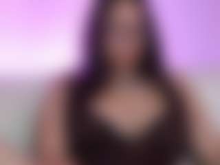 Live cam show with MaeveSun - Average on Camsoda