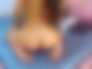 Live cam show with MiahRousse - Striptease Latina on nudelive.tv | colombia