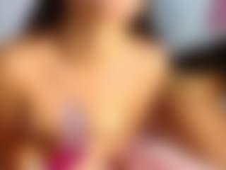 MiahRousse's Live Sex Cam Show