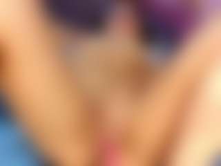 MiahRousse's Live Sex Cam Show