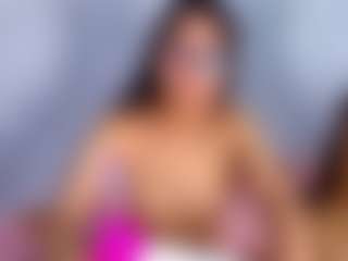 MiahRousse's Live Sex Cam Show