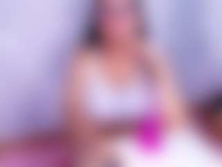 MiahRousse's Live Sex Cam Show