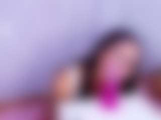 Live cam show with MiahRousse - Lush Brown Hair on EXY