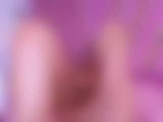 Live cam show with MiahRousse - Thin on slutload