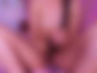 MiahRousse's Live Sex Cam Show