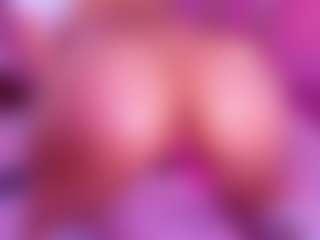 MiahRousse's Live Sex Cam Show