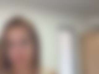 Live cam show with natigoozales - Middle Aged on alttransgirls