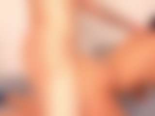 Naugthycouple7's Live Sex Cam Show