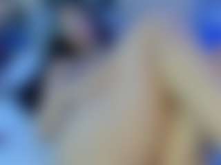 Live cam show with Sasha-Wolff - Camel Toe on Dare Cams