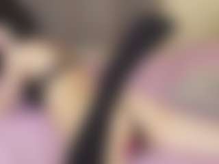 Live cam show with WitheredCharm - Facial Piercings on Streamer API