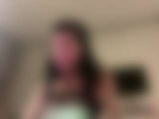 AmeliaEchevaria's Live Sex Cam Show