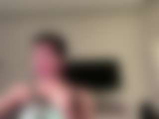 AmeliaEchevaria's Live Sex Cam Show