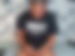 Live cam show with AshleyT2555 - Thin on Gym Cam Girls